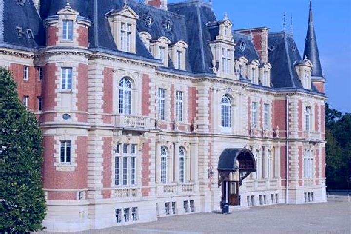 Ivy, 28 — Escort in Beaulieu-les-Fontaines, France