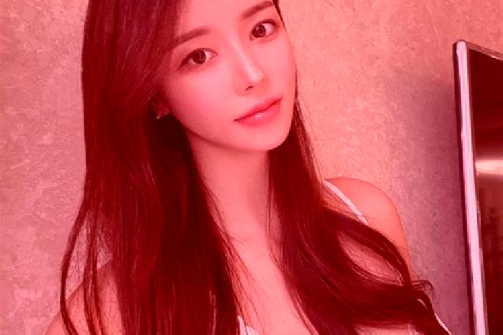 Ivy, 28 — Escort in Daxinzhuang, China
