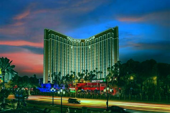 Ivy, 28 — Escort in Grand Boulevard, United States