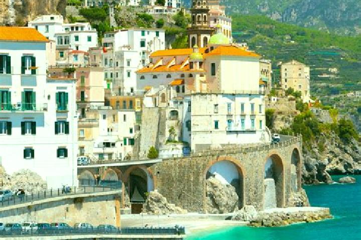 Ivy, 28 — Escort in Guarcino, Italy