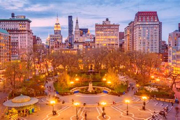 Ivy, 28 — Escort in Johnston Square, United States