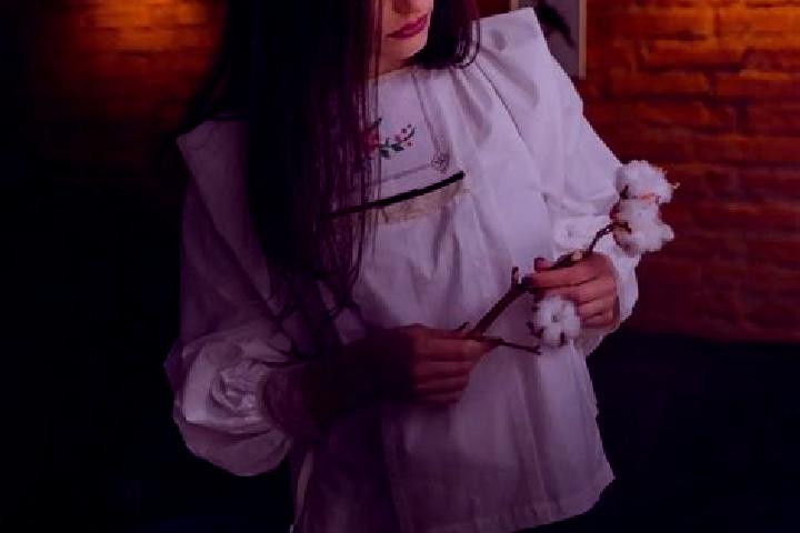 Ivy, 28 — Escort in Liveni, Romania