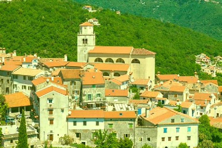 Ivy, 28 — Escort in Moscenica, Croatia
