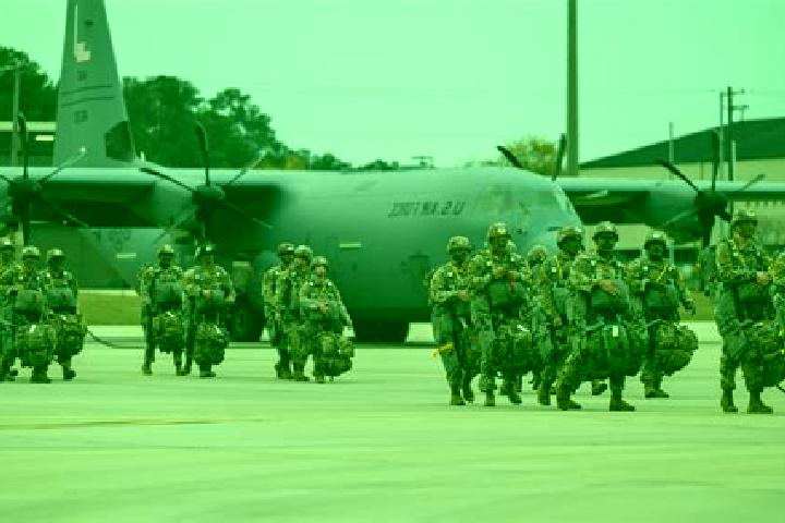 Ivy, 28 — Escort in Pope Air Force Base (historical), United States