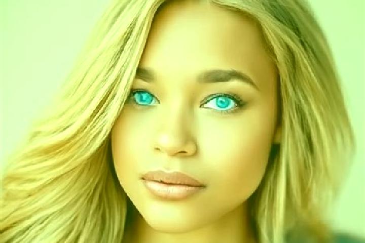 Ivy, 29, a blonde blue-eyed latina companion based in Sao Francisco do Gloria. Offering Roleplay, 69, Deep French Kissing, Girlfriend Experience, GFE. Availa...