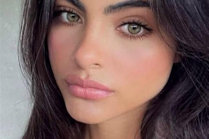 Ivy, 29, a brunette green-eyed caucasian companion based in Chugay. Offering Domination, Fetish, Overnight, Girlfriend Experience. Available for incall and o...