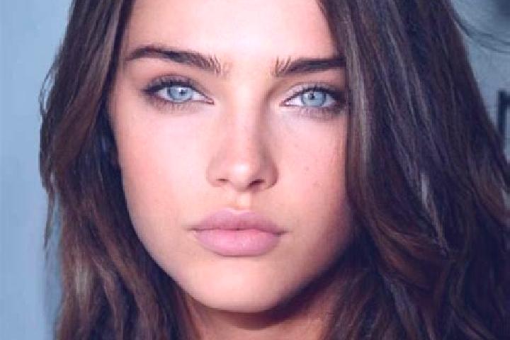 Ivy, 29, a brunette grey-eyed slavic companion based in Villalba de Duero. Offering 69, OWO. Available for incall and outcall, overnight bookings available.
