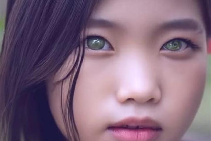 Ivy, 29, a dark blonde green-eyed asian companion based in Aldwald. Offering Party Girl, Massage, Erotic Massage, Duos. Available for incall and outcall, ove...