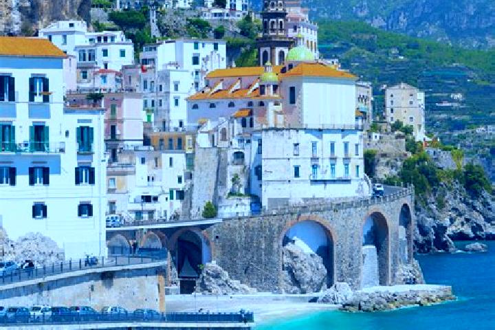 Ivy, 29 — Escort in Brufa, Italy