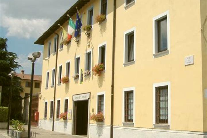 Ivy, 29 — Escort in Cervignano d Adda, Italy