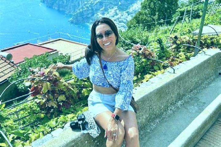 Ivy, 29 — Escort in Torre le Nocelle, Italy
