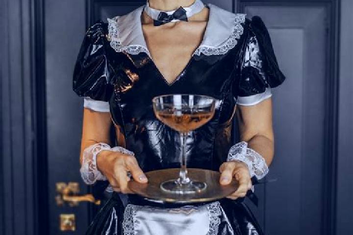 Ivy, 30, a black amber-eyed caribbean companion based in Dietingen. Offering Party Girl, Couples, Roleplay, Striptease, BDSM. Available for incall and outcal...
