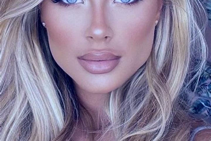 Ivy, 30, a blonde hazel-eyed latina companion based in La Reid. Offering A-Level, Fetish, OWO, Travel Companion. Available for incall and outcall, day and ev...