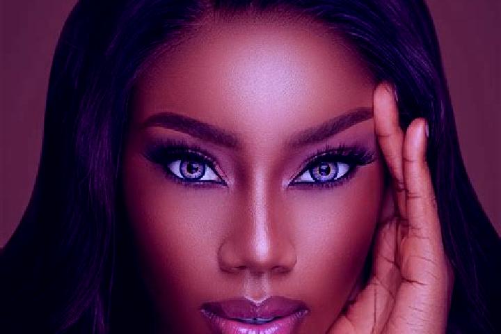 Ivy, 30, a chestnut blue-eyed ebony companion based in Vermelles. Offering Deep French Kissing, BDSM. Available for incall and outcall, day and evening dates.