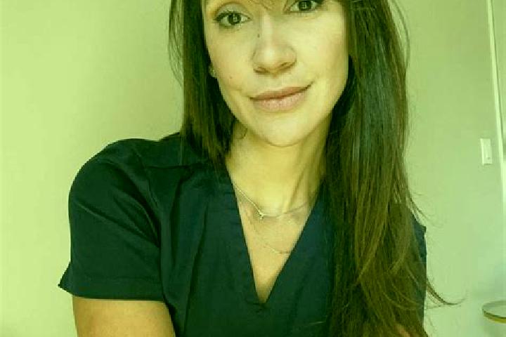 Ivy, 30, a chestnut dark-eyed ebony companion based in Guadalupe Santa Ana. Offering Massage, Party Girl, Erotic Massage, Couples. Available for incall and o...