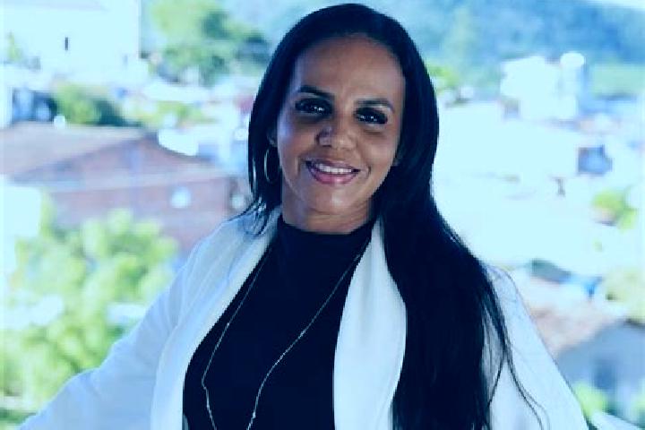 Ivy, 30 — Escort in Ipiau, Brazil