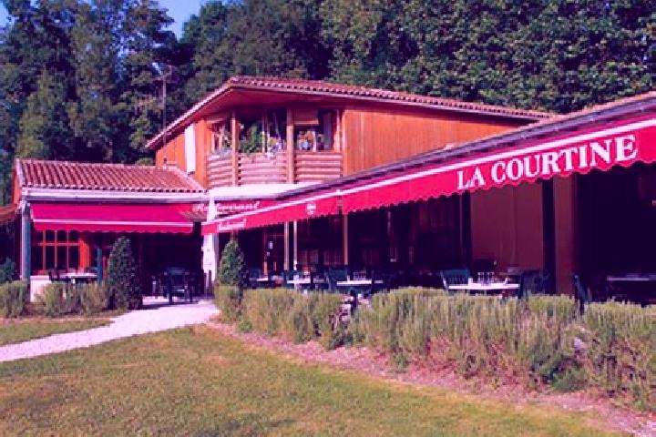 Ivy, 30 — Escort in La Courtine, France