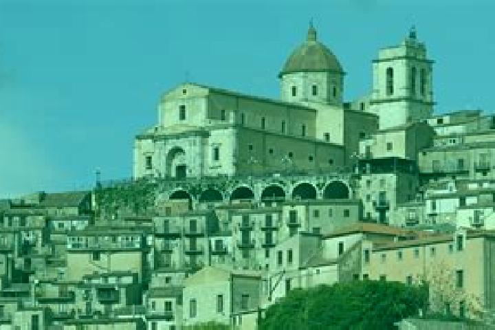 Ivy, 30 — Escort in Petralia Sottana, Italy