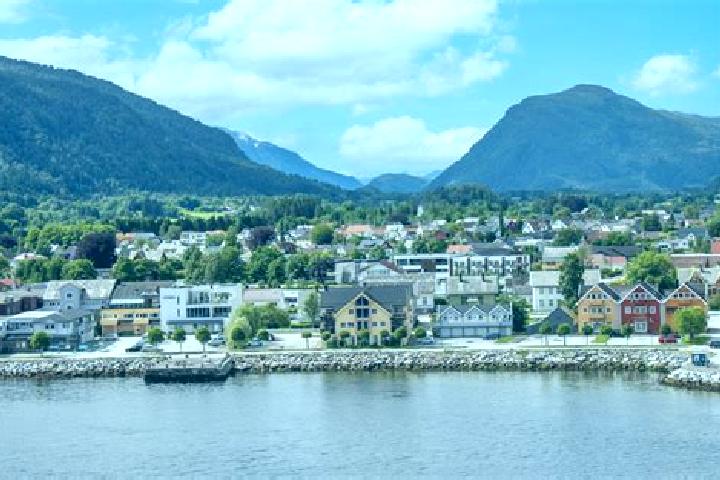 Ivy, 30 — Escort in Stranda, Norway