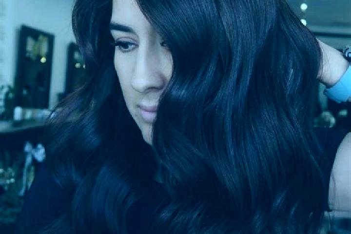 Ivy, 31, a auburn dark-eyed mixed companion based in Montbau. Offering OWO, Erotic Massage, A-Level, BDSM. Available for incall and outcall, overnight bookin...