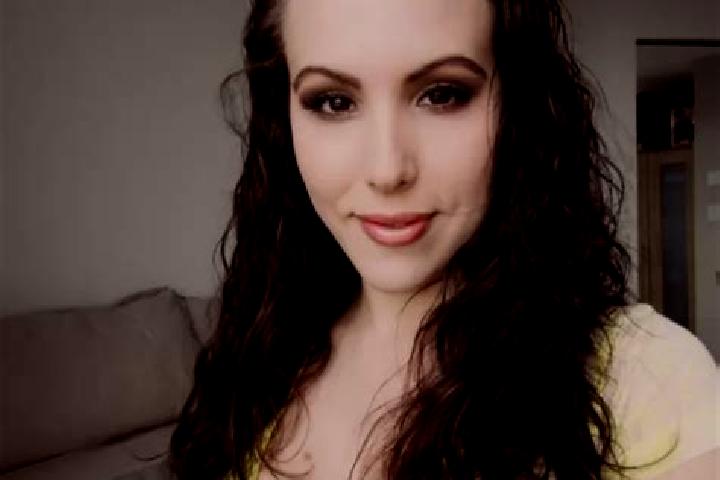 Ivy, 31, a black grey-eyed latina companion based in Llanrhaeadr-ym-Mochnant. Offering Striptease, BDSM, OWO, Erotic Massage. Available for incall and outcal...
