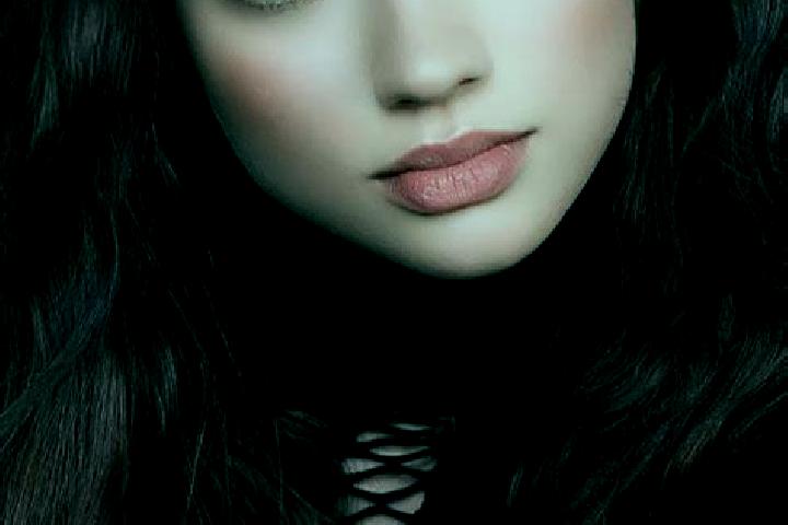 Ivy, 31, a brunette dark-eyed european companion based in Chivay. Offering Erotic Massage, Dinner Date, A-Level, Party Girl, BDSM. Available for incall and o...