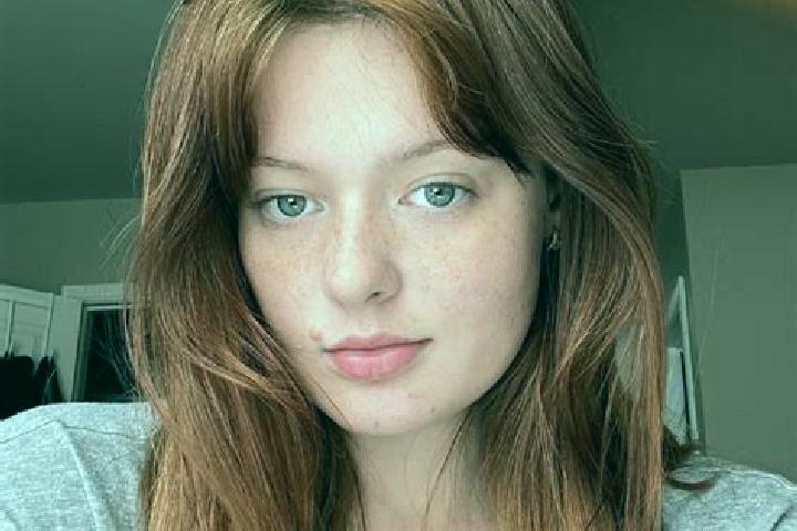 Ivy, 31, a red brown-eyed caucasian companion based in Vaulx-Vraucourt. Offering Overnight, Dinner Date, Fetish, Erotic Massage. Available for incall and out...