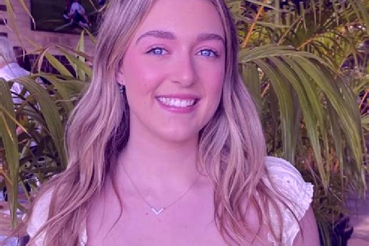 Ivy, 31 — Escort in Holt, Australia