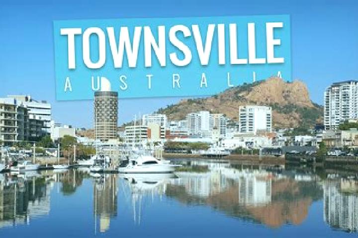 Ivy, 31 — Escort in Townsville, Australia