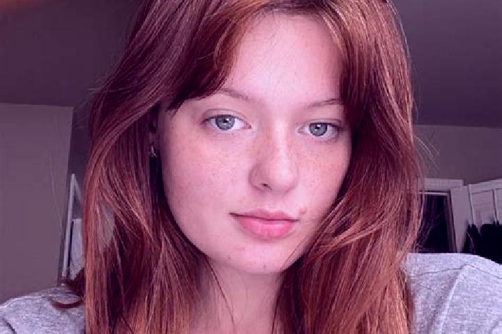 Ivy, 32, a red grey-eyed caucasian companion based in Sacama. Offering Striptease, Tantra, Massage, Overnight. Available for incall and outcall, overnight bo...