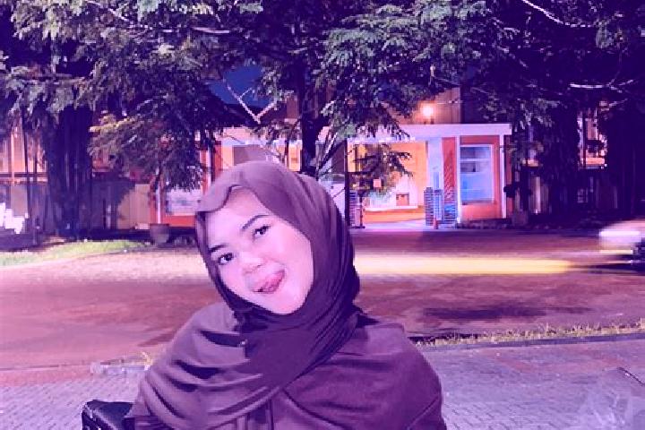 Ivy, 32 — Escort in Cikijing, Indonesia