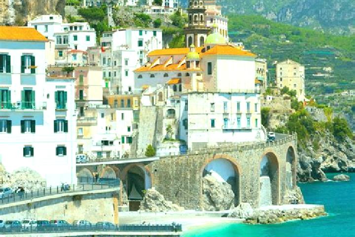 Ivy, 32 — Escort in Fondachello, Italy