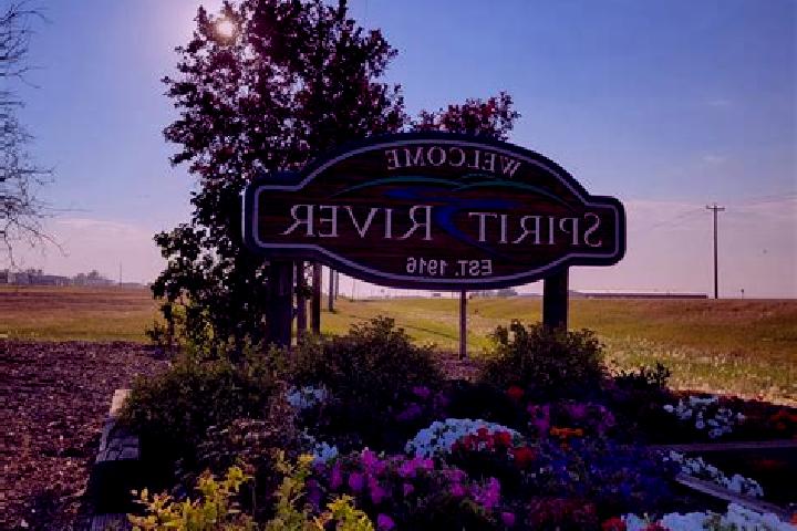 Ivy, 32 — Escort in Spirit River, Canada