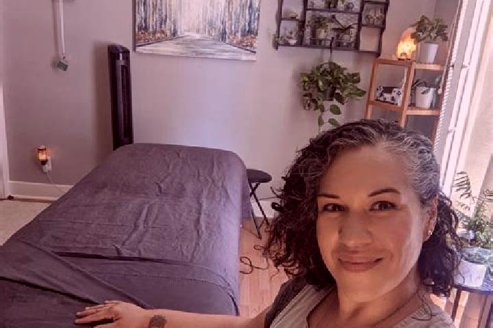 Ivy, 33, a black grey-eyed mediterranean companion based in Saint Martinville. Offering Tantra, OWO, GFE, Massage, Duos. Available for incall and outcall, da...