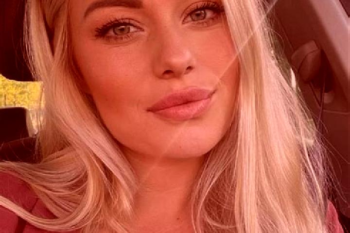 Ivy, 33, a blonde hazel-eyed ebony companion based in Nahrendorf. Offering A-Level, Domination, Travel Companion, 69. Available for incall and outcall, overn...