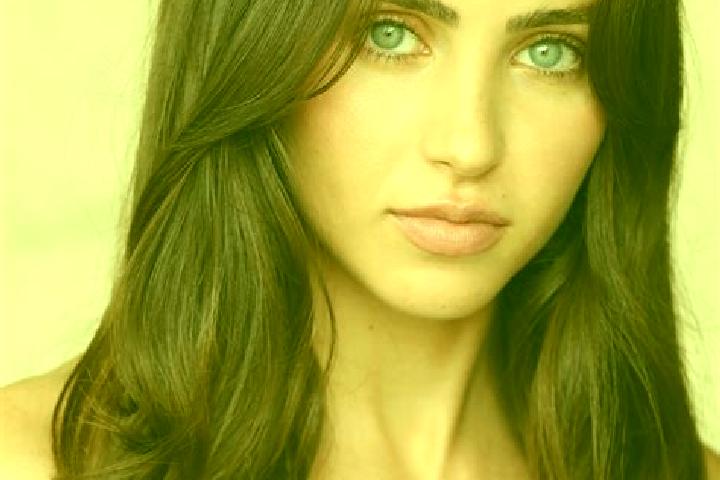 Ivy, 33, a brunette hazel-eyed mixed companion based in Guedoloupleu. Offering Fetish, Dinner Date, Deep French Kissing, Massage. Available for incall and ou...