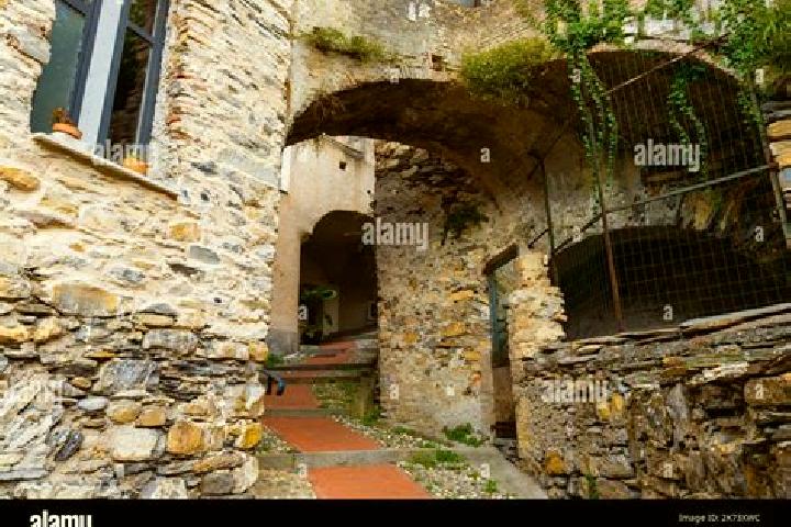 Ivy, 33 — Escort in Prela Castello, Italy