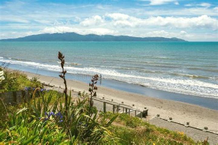 Ivy, 33 — Escort in Raumati Beach, New Zealand