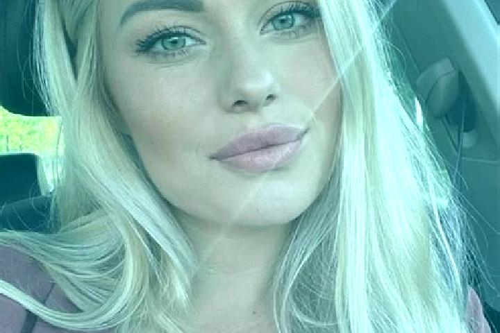 Ivy, 34, a blonde hazel-eyed caribbean companion based in Porohy. Offering Domination, OWO, Overnight. Available for incall and outcall, day and evening dates.