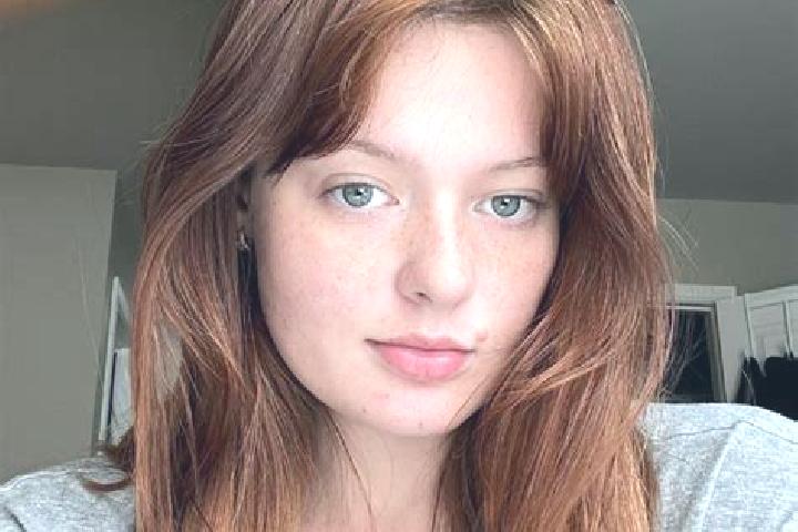 Ivy, 34, a red brown-eyed european companion based in Graciano Sanchez. Offering Deep French Kissing, Couples, Erotic Massage. Available for incall and outca...