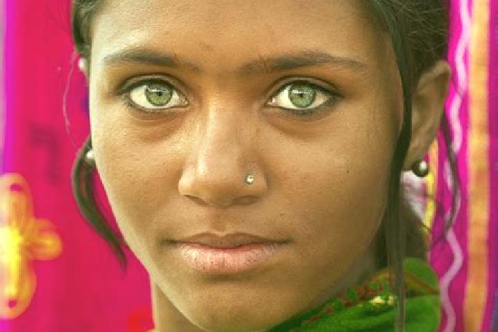 Ivy, 34, a red green-eyed indian companion based in Goekce. Offering Tantra, CIM, OWO, Prostate Massage, Couples. Available for incall and outcall, overnight...