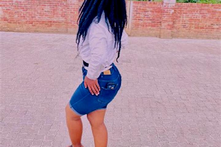 Ivy, 34 — Escort in Ekuvukeni, South Africa