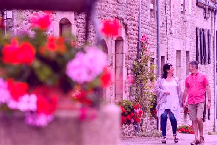 Ivy, 34 — Escort in Montfort-sur-Meu, France