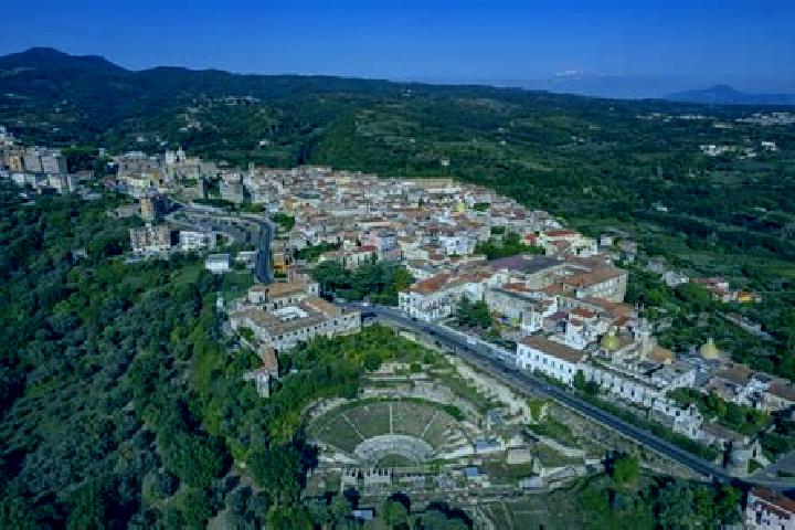 Ivy, 34 — Escort in Sant Andrea del Garigliano, Italy