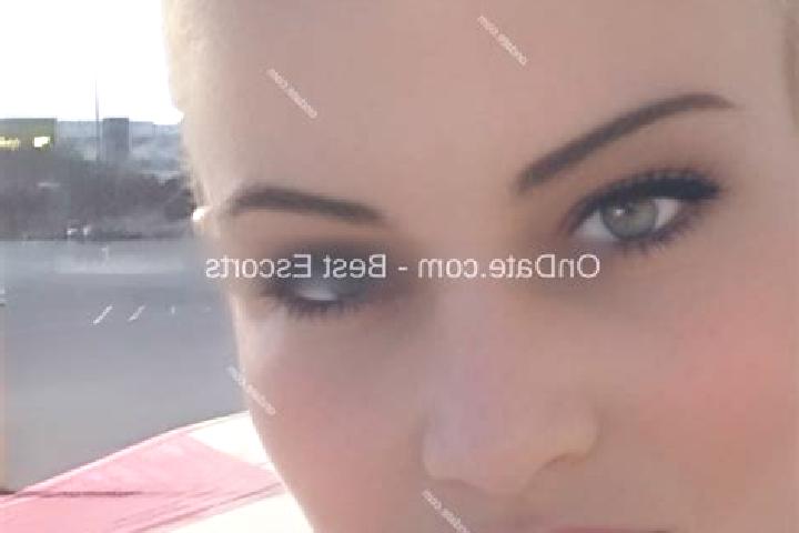 Ivy, 34 — Escort in Schkopau, Germany
