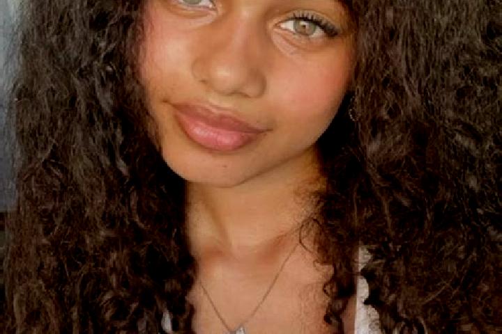 Ivy, 35, a black hazel-eyed mixed companion based in Curahlele Wetan. Offering Dinner Date, Travel Companion. Available for incall and outcall, day and eveni...