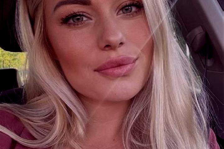 Ivy, 35, a blonde hazel-eyed caribbean companion based in Nibley. Offering Erotic Massage, A-Level, BDSM, Massage. Available for incall and outcall, day and ...