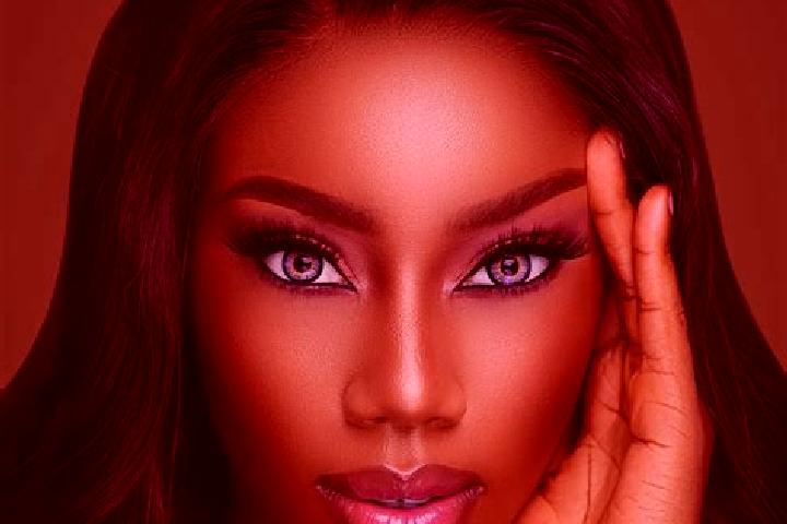 Ivy, 35, a red blue-eyed ebony companion based in Ciorasti. Offering Fetish, Overnight, Roleplay, Massage. Available for incall and outcall, overnight bookin...
