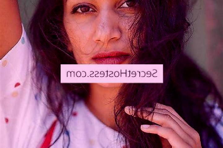 Ivy, 35, a red grey-eyed indian companion based in Sedrina. Offering Duos, Travel Companion, Prostate Massage, Striptease, Deep French Kissing. Available for...