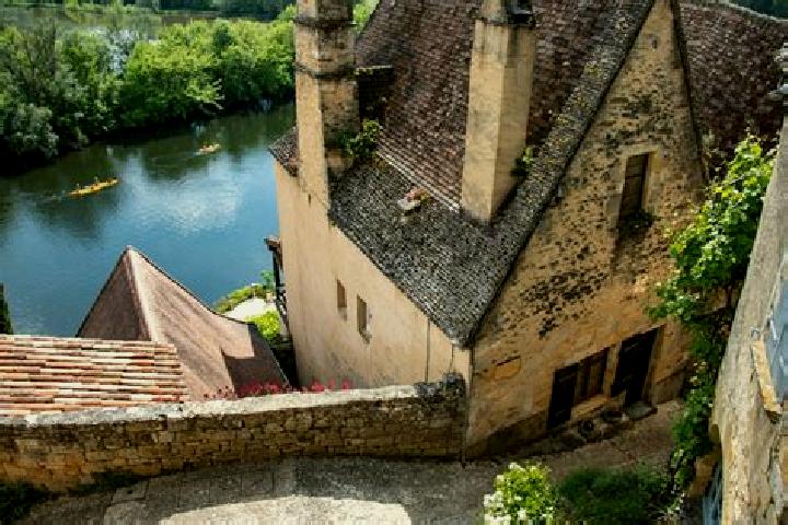 Ivy, 35 — Escort in Beynac-et-Cazenac, France